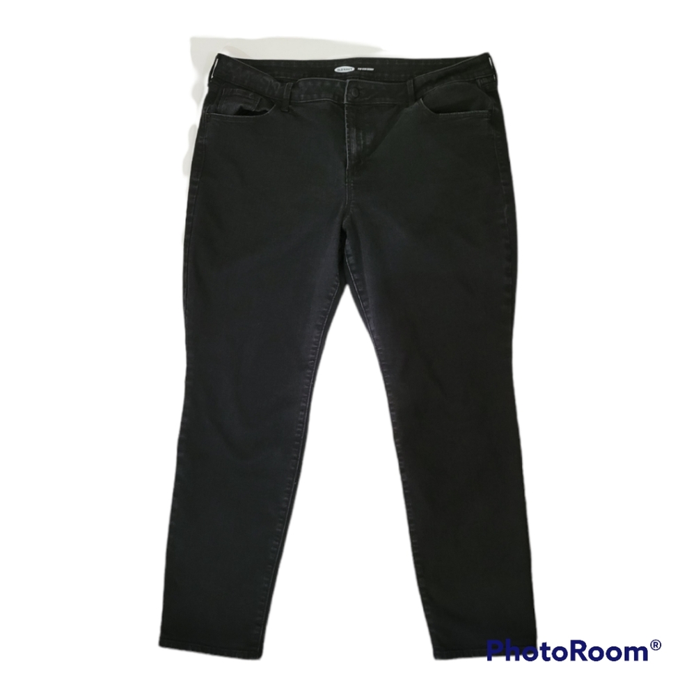 OLD NAVY Pop Icon Skinny Black Jeans. Size 18